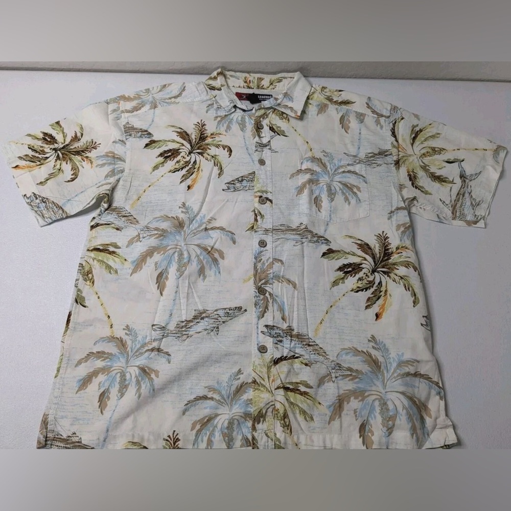 Reel Legends Men’s Short Sleeve Shirt with Fish and Palm Tree Print